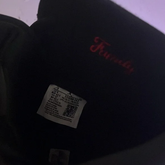 no longer wear, worn under 5 times. - Picture 5 of 5